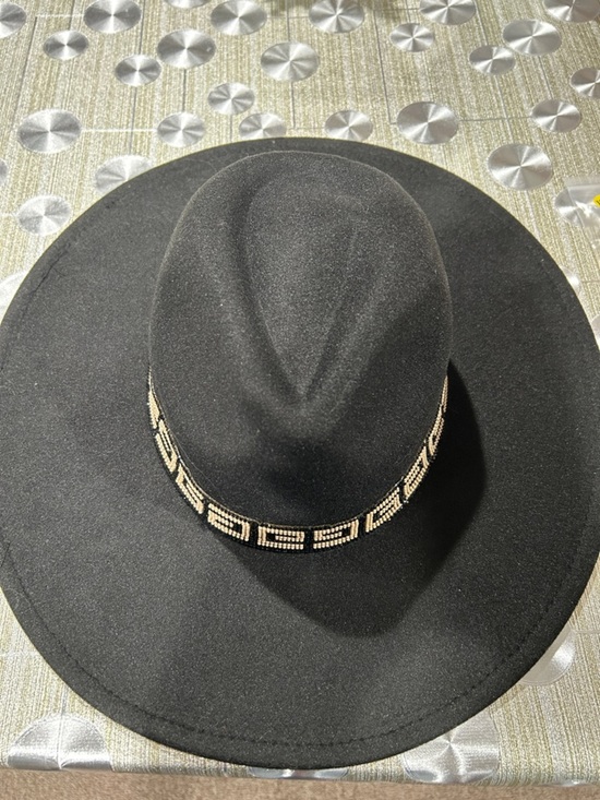 NWOT. Black & Tan Rhinestone Greek Key Band Wide Brim Boho Fedora. main image 4